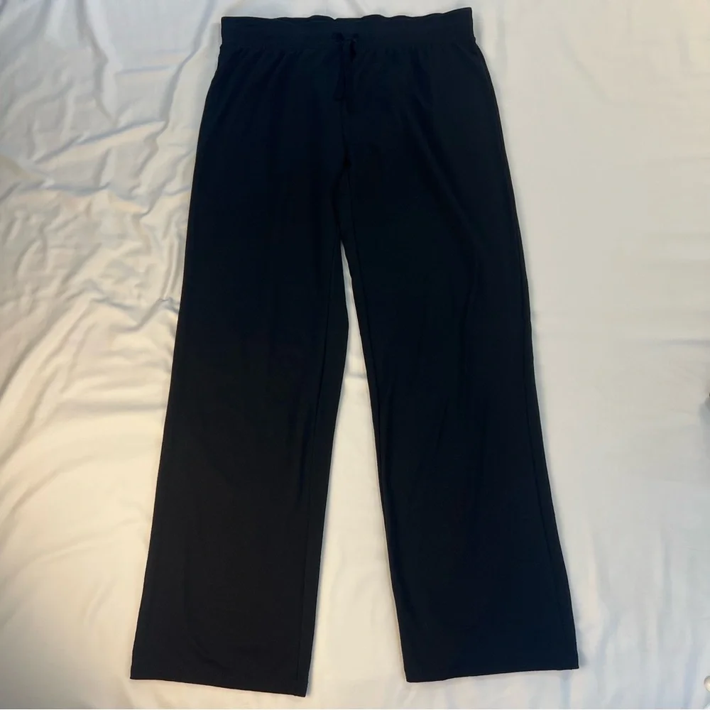 Karen Neuburger Black Lounge Pants, Size: Medium - Picture 2 of 8
